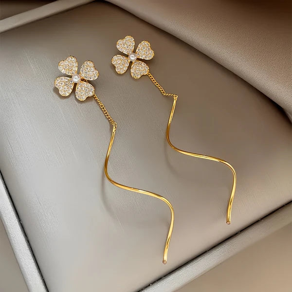 Four-leaf clover Flower Threader Earrings