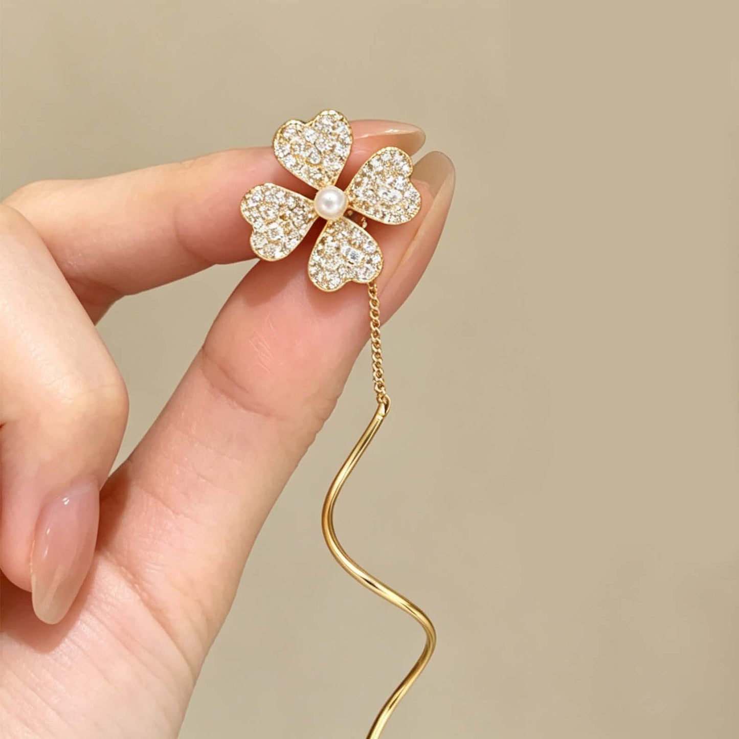 Four-leaf clover Flower Threader Earrings